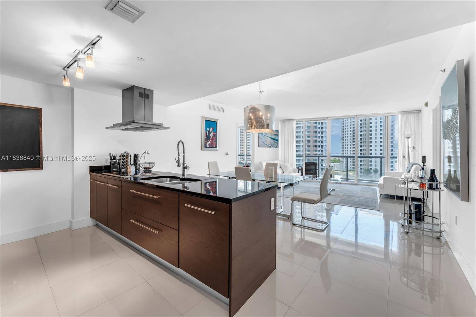 495 Brickell AveMiami - Condo 5+ Stories,Condo condo unit 1022 - picture