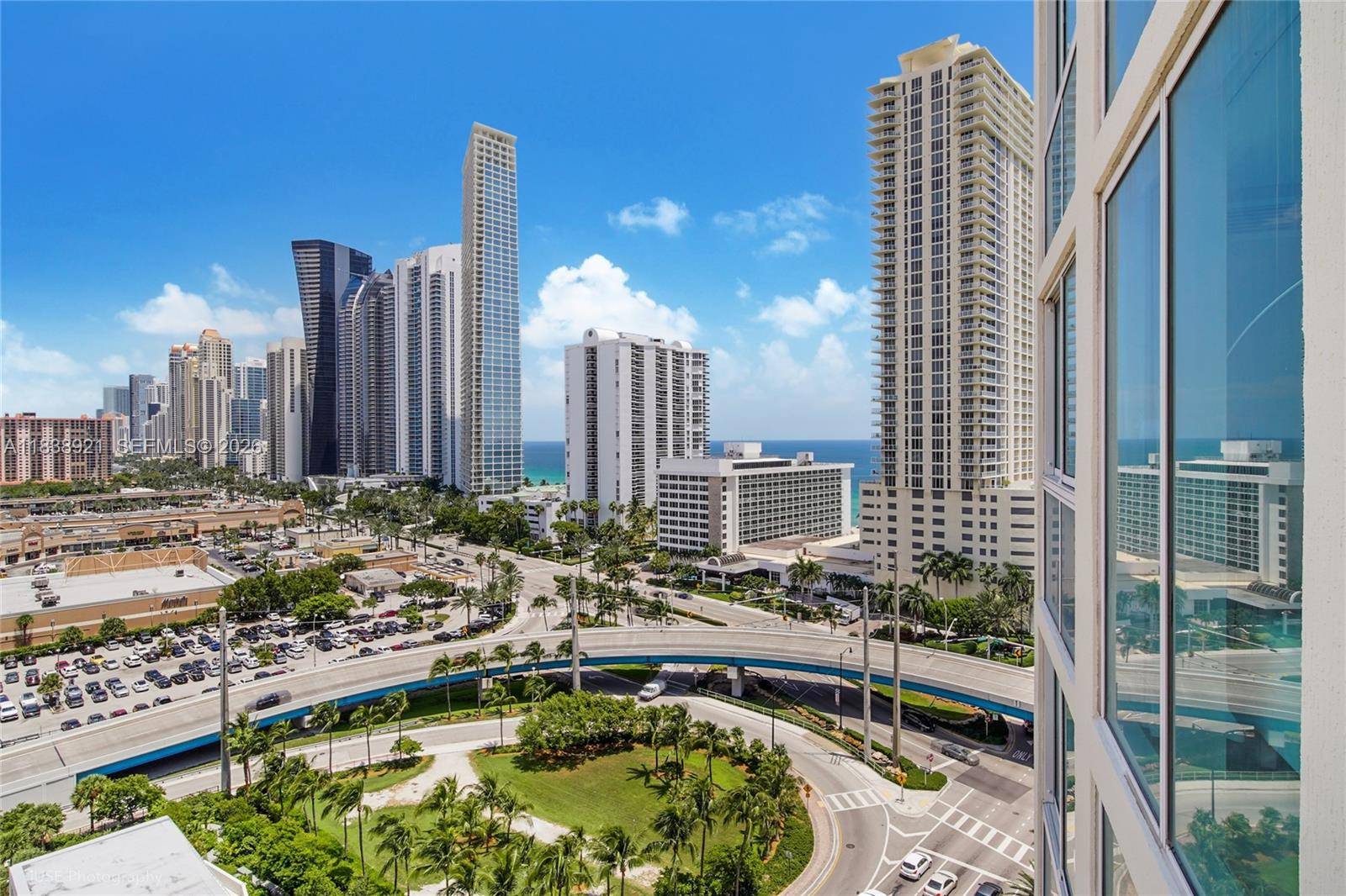 150 Sunny Isles BlvdSunny Isles Beach - Condo/Co-Op/Annual,Condo condo unit 1-1502 - picture