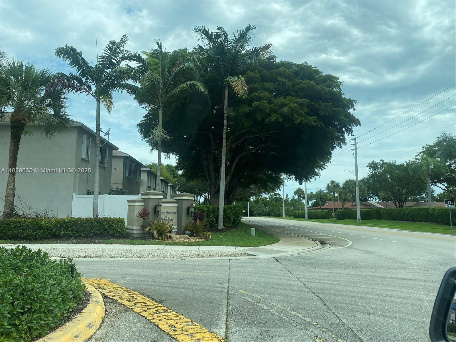 6006 Plum PlTamarac - picture