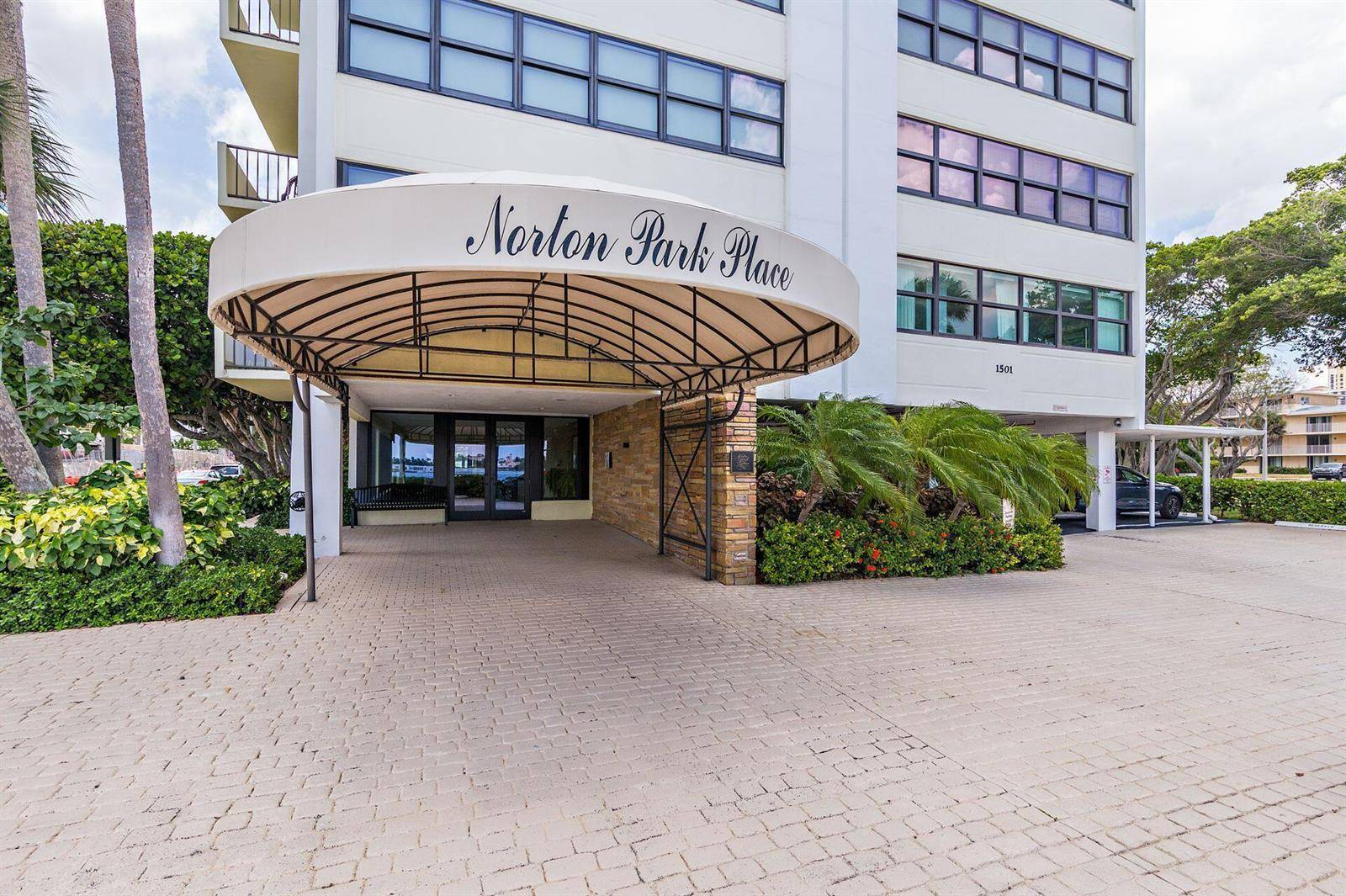 1501 S FlaglerWest Palm Beach - NORTON PARK PLACE CONDO condo unit 3a - picture
