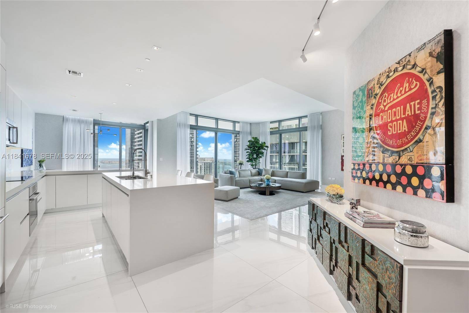 88 SW 7 StreetMiami - Condo 5+ Stories,Condo condo unit 4101 - picture