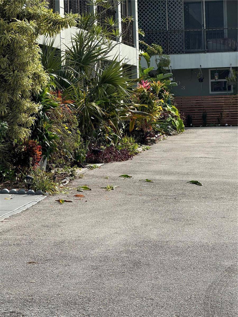 2452 TaylorHollywood - George Town condo unit 204 - picture