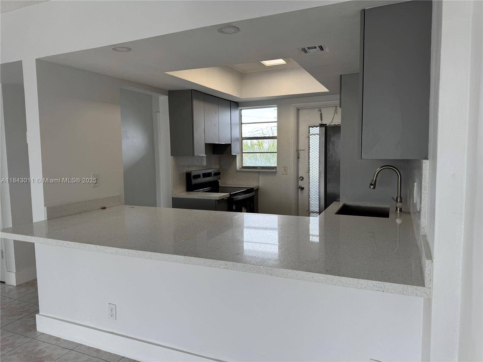 1333 E Hallandale Beach BlvdHallandale Beach - APRIL MIST CONDO condo unit 444 - picture