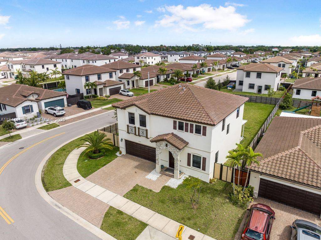 12861 SW 229 th terraceMiami - picture