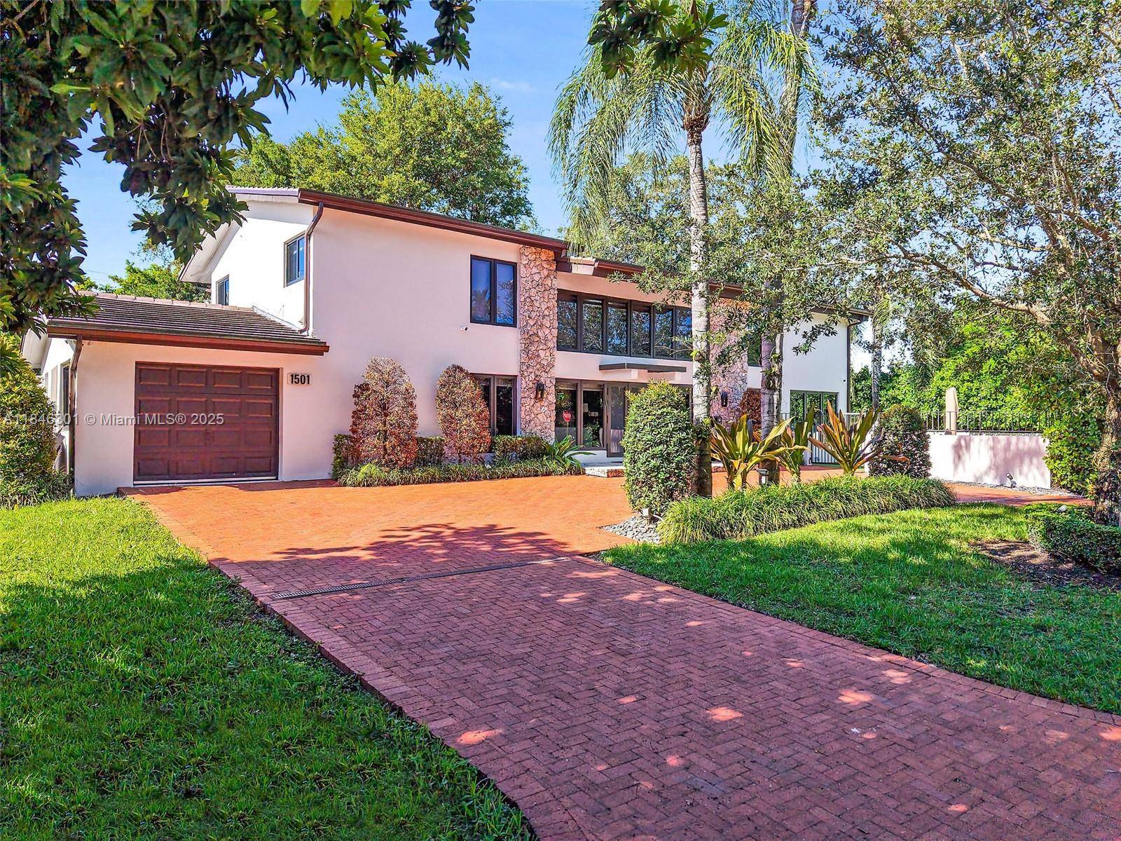 1501 Algardi AveCoral Gables - picture
