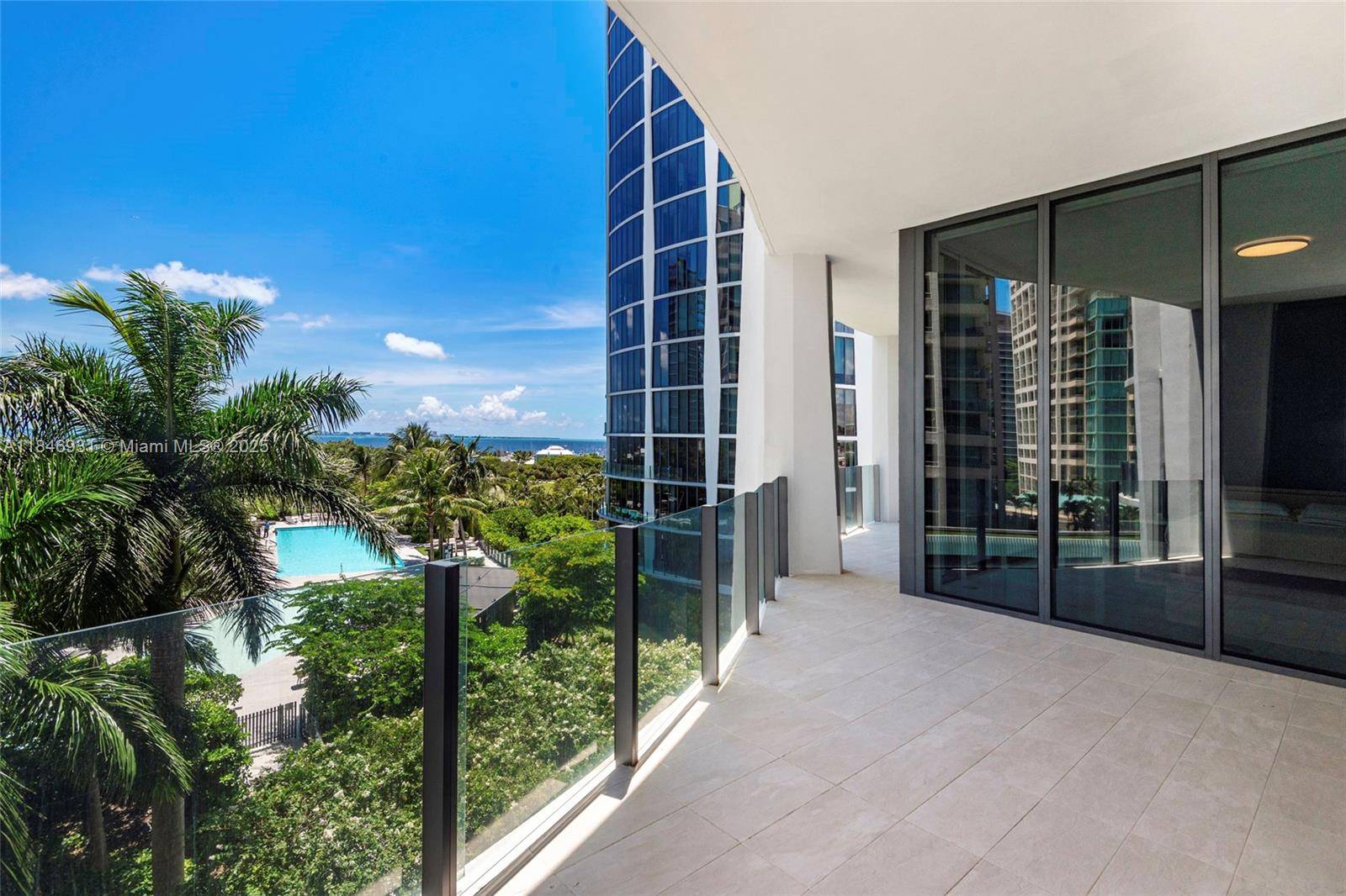 2821 S Bayshore DrCoconut Grove - Condo/Co-Op/Annual,Condo condo unit 7B - picture