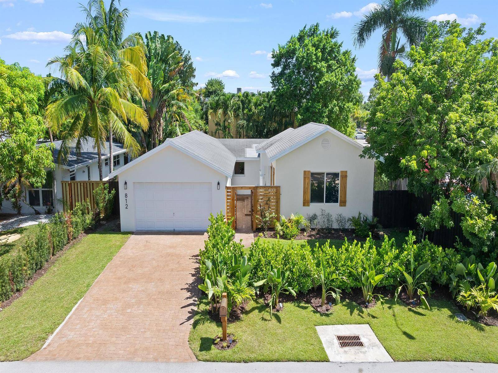 812 NW 26thWilton Manors - picture
