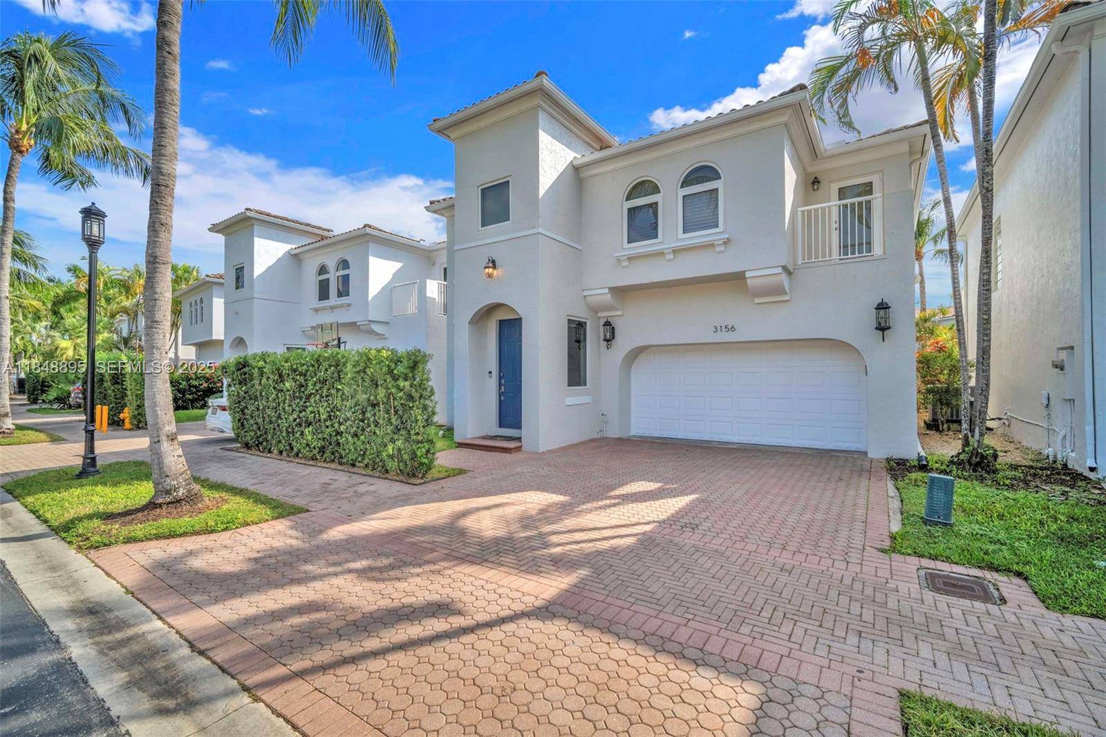 3156 NE 212th TerraceAventura - picture
