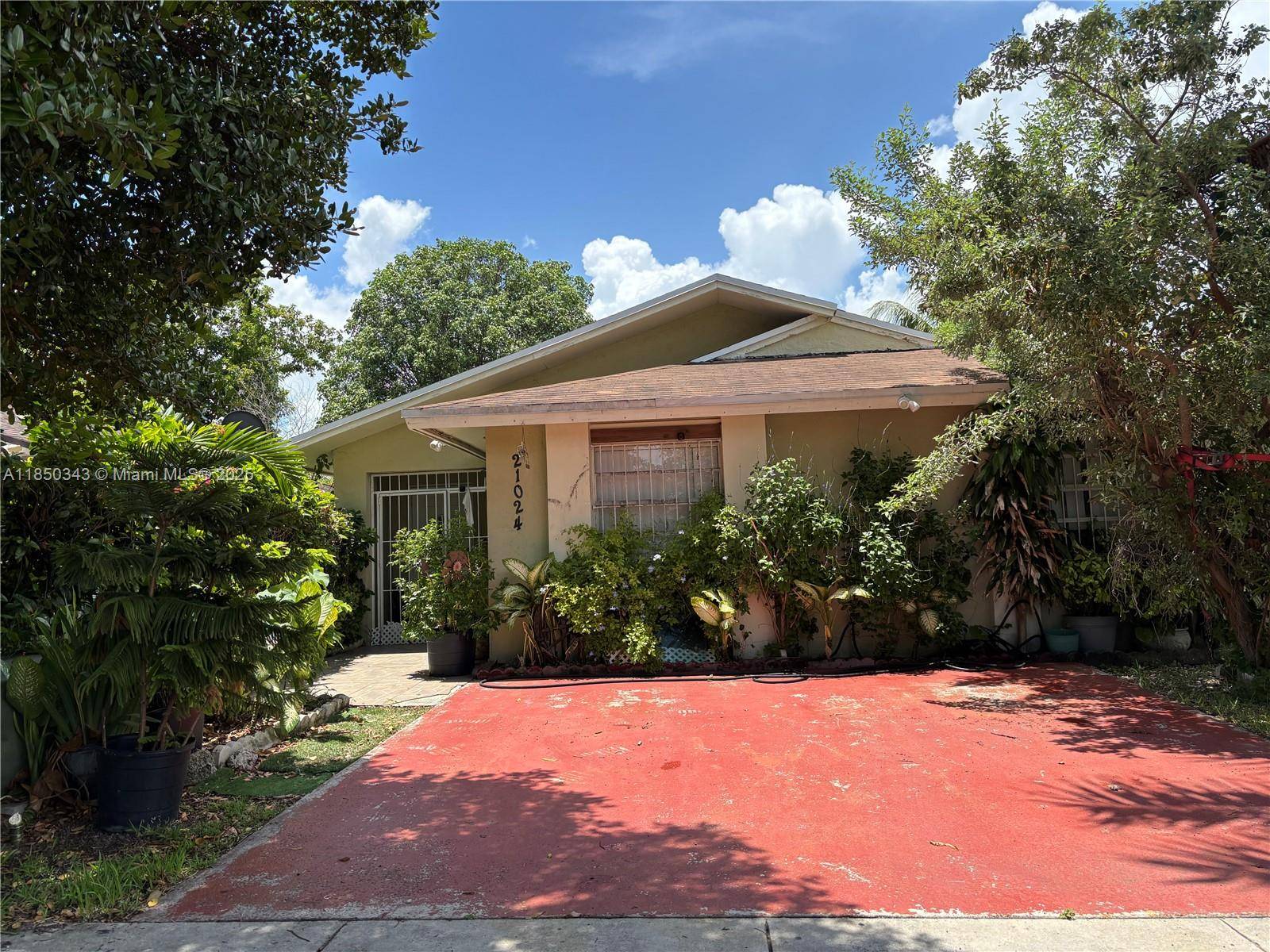 21024 SW 118th PlMiami - picture