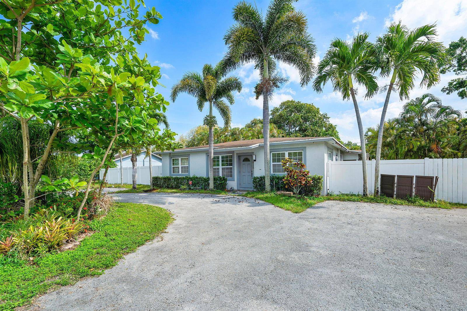 6130 EdwardsMargate - picture