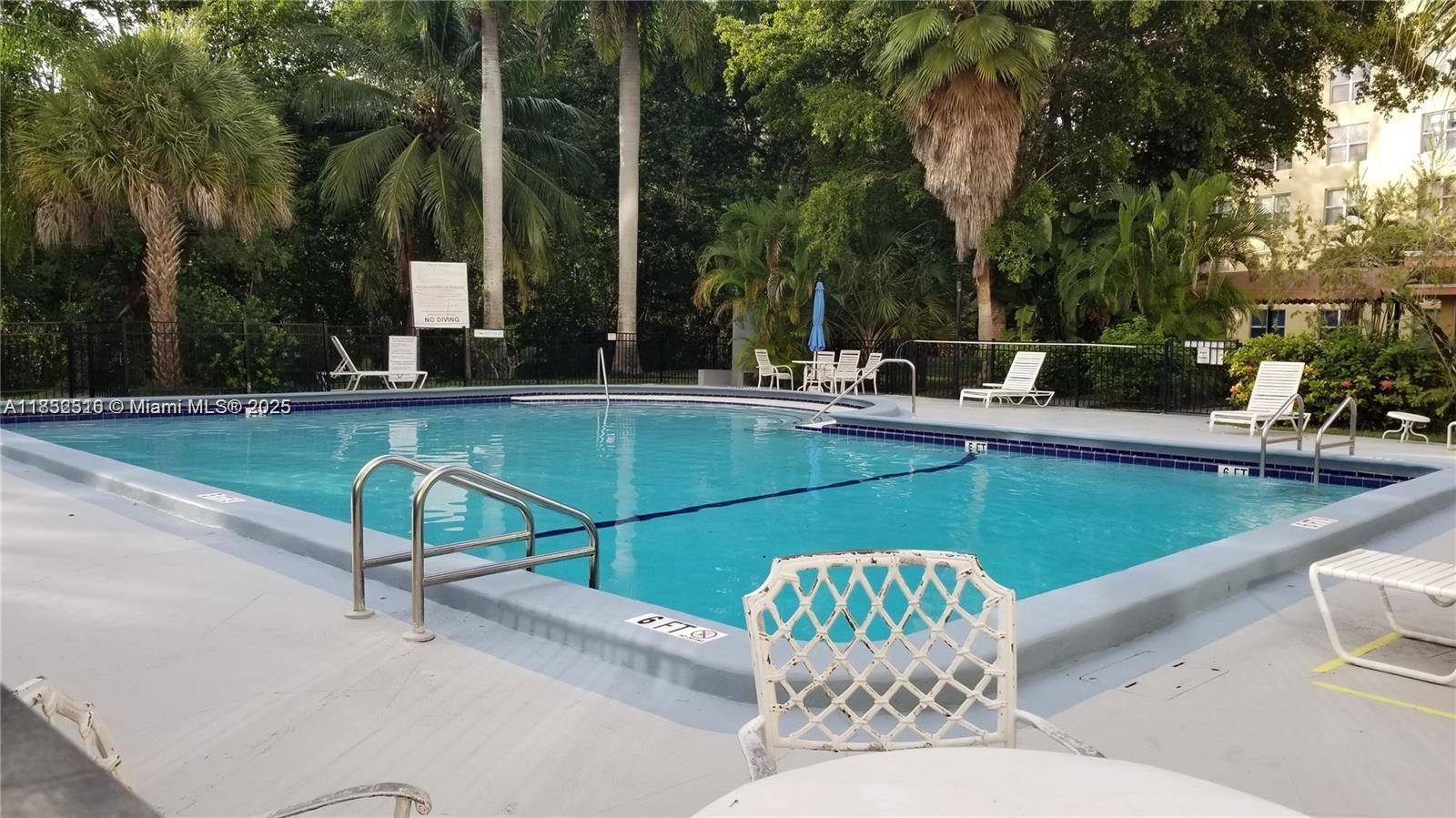 17890 W Dixie Hwy 307 HwyMiami - Condo 5+ Stories,Condo condo unit 307 - picture