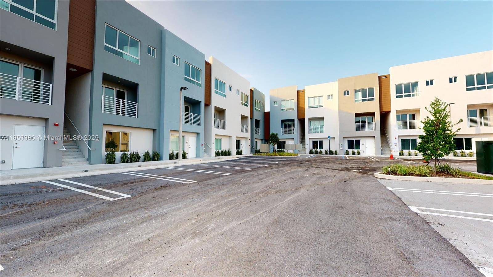 2555 NE 193rd StMiami - Townhouse,Condo condo unit 2224 - picture