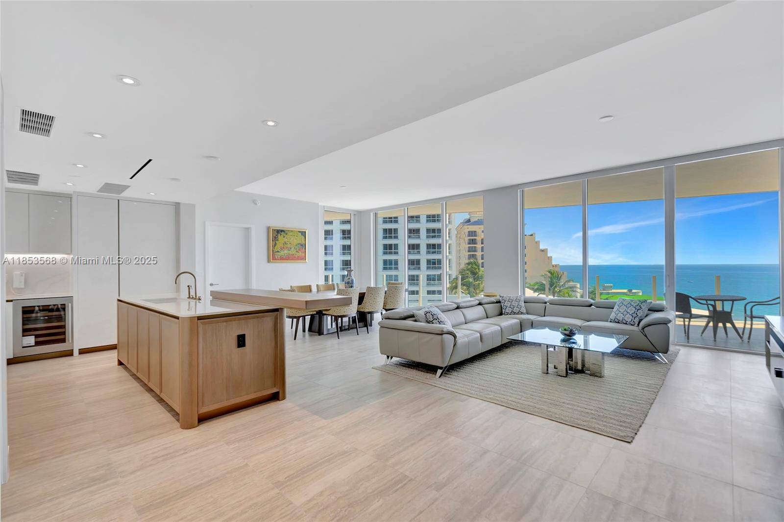 525 N Fort Lauderdale Beach BlvdFort Lauderdale - Condo 5+ Stories,Condo condo unit 802 - picture