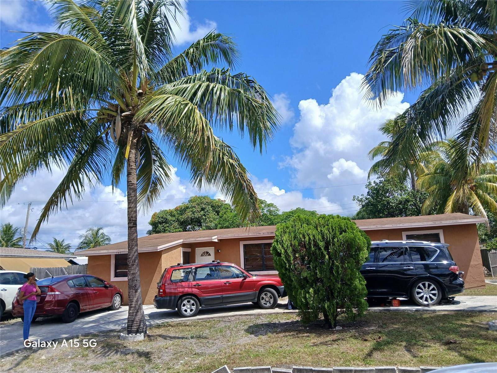 761 NE 43rdDeerfield Beach - picture