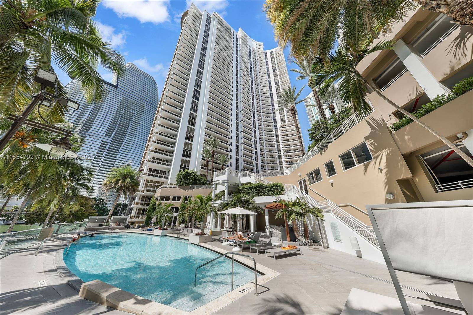 901 Brickell Key BlvdMiami - Condo 5+ Stories,Condo condo unit 3002 - picture