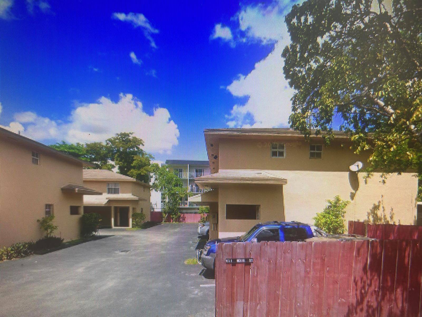 451 NE 136thNorth Miami - Condo condo unit Ii-209 - picture