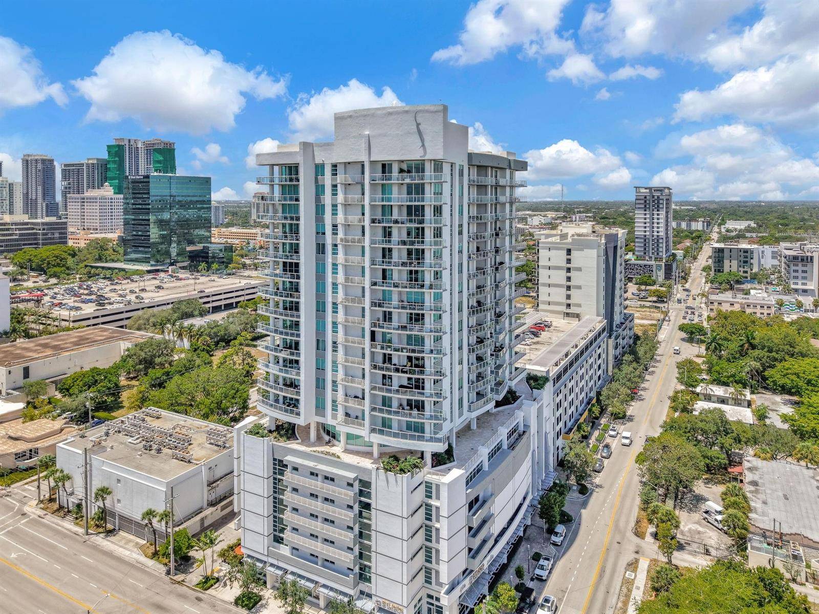315 NE 3rdFort Lauderdale - Strada 315 condo unit 1008 - picture