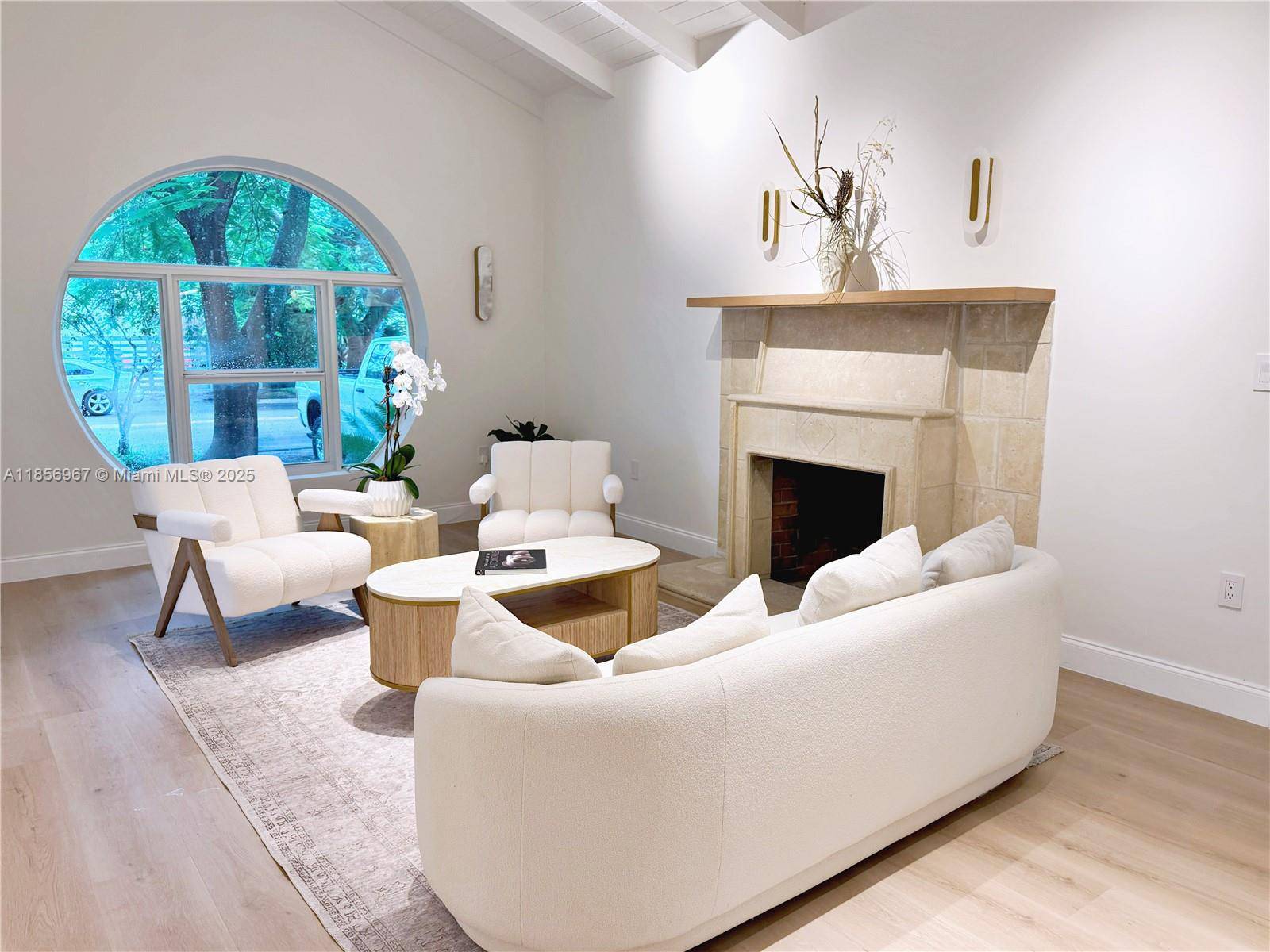 775 NE 76th StMiami - picture