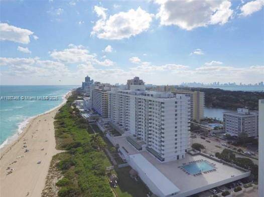5601 Collins AveMiami Beach - Apartments-Annual,Condo condo unit 1115 - picture