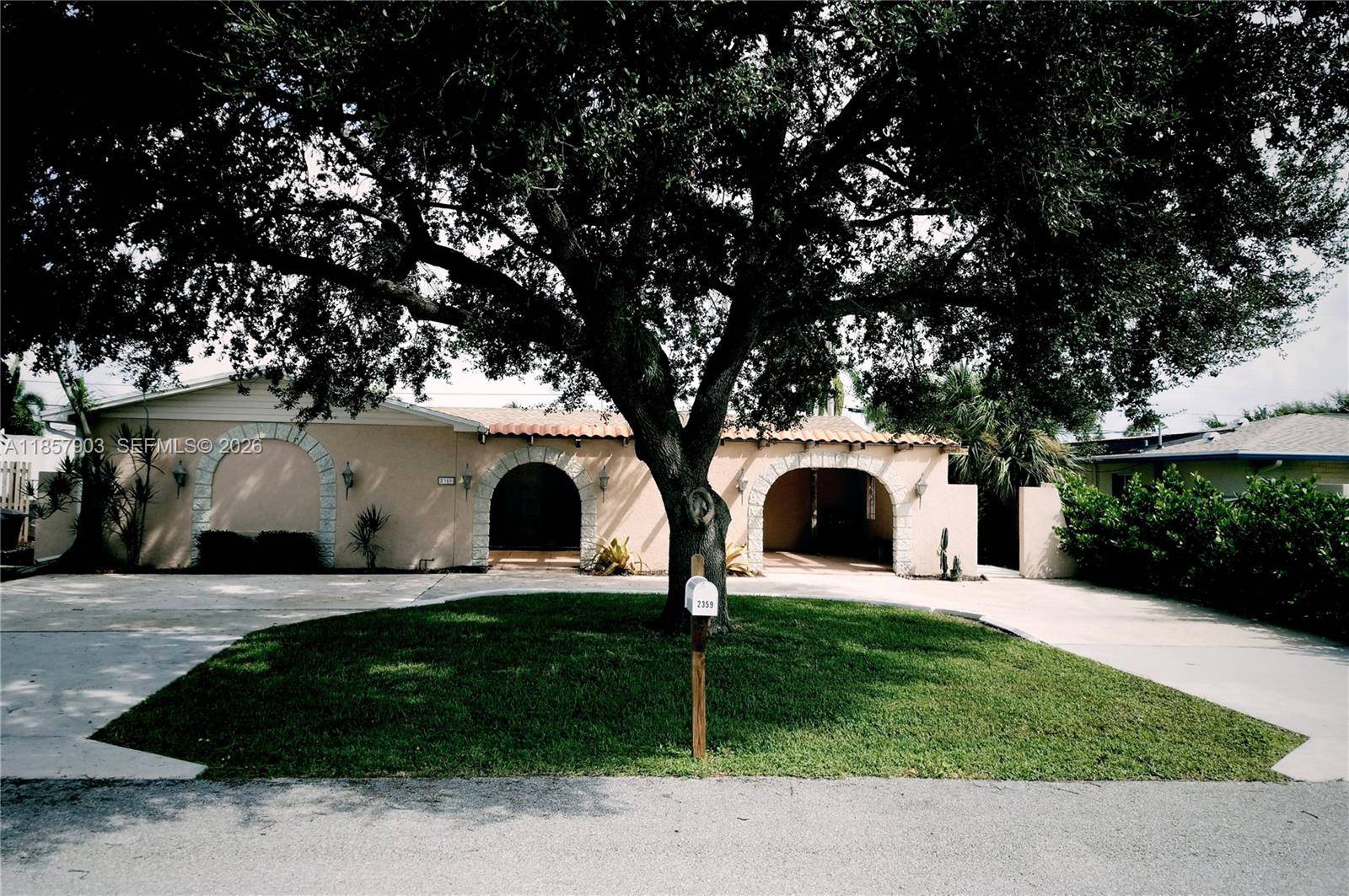 2359 N Wallen DrWest Palm Beach - picture