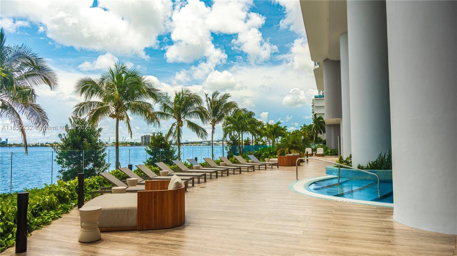 700 NE 24th StMiami - Condo/Co-Op/Annual,Condo condo unit 2705 - picture