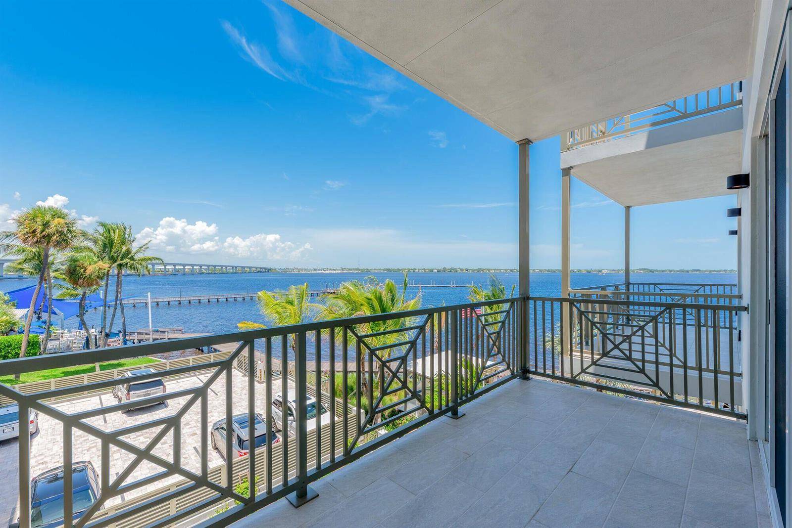41 SW SeminoleStuart - SAILFISH COVE CONDOMINIUM,SAILFISH COVE STUART condo unit 305 - picture