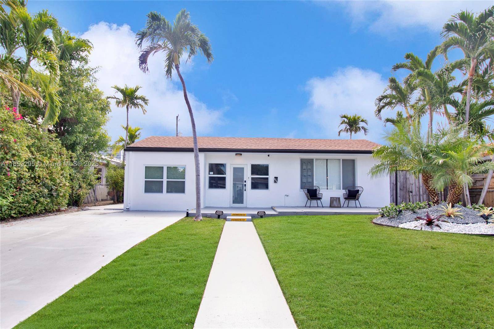 7517 HISPANOLANorth Bay Village - picture