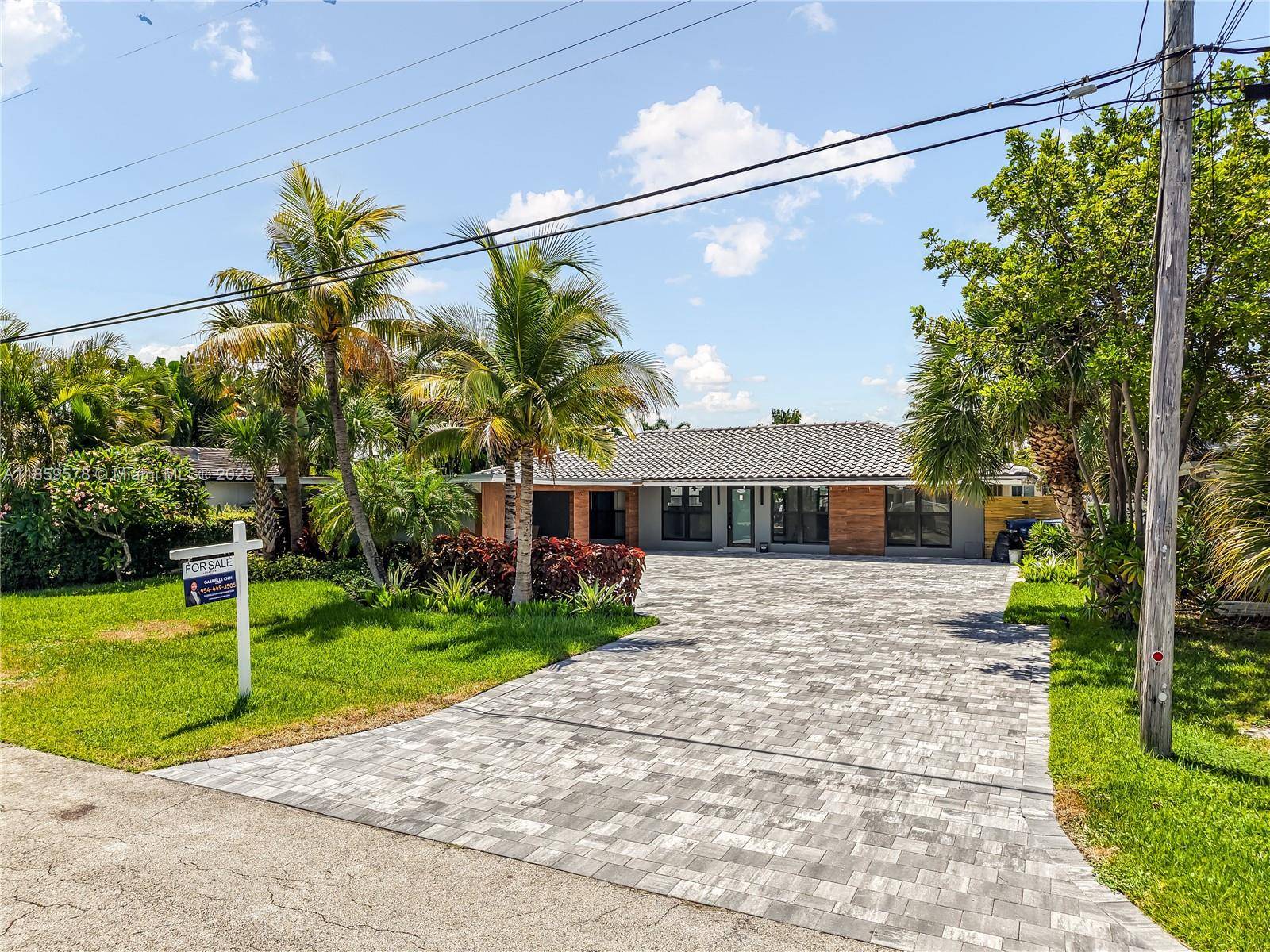 2417 NE 18th AveWilton Manors - picture