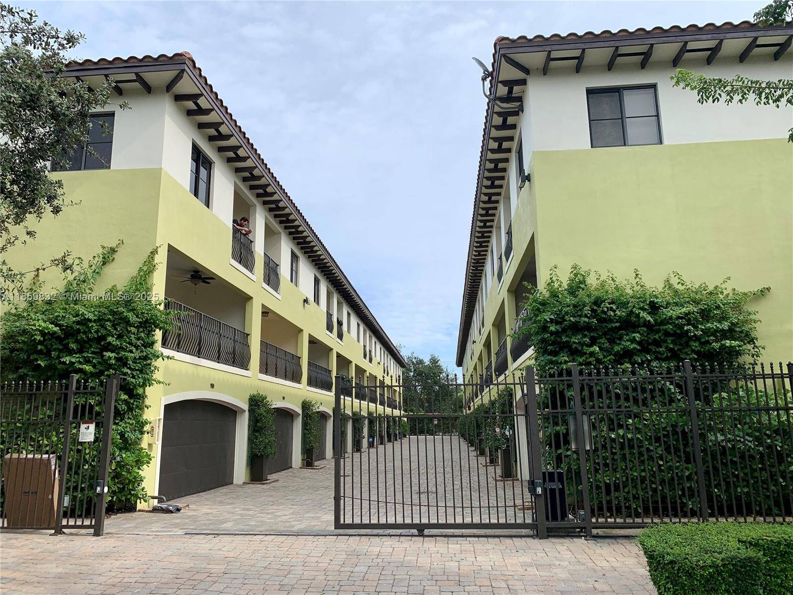 3204 Bird AveMiami - Townhouse condo unit 105 - picture