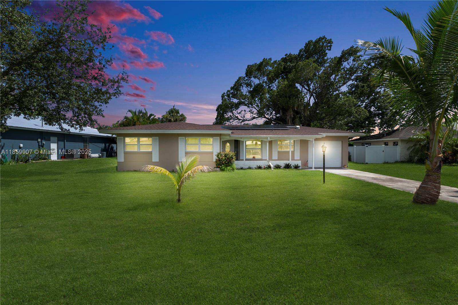 246 SE 44th stCape Coral - picture