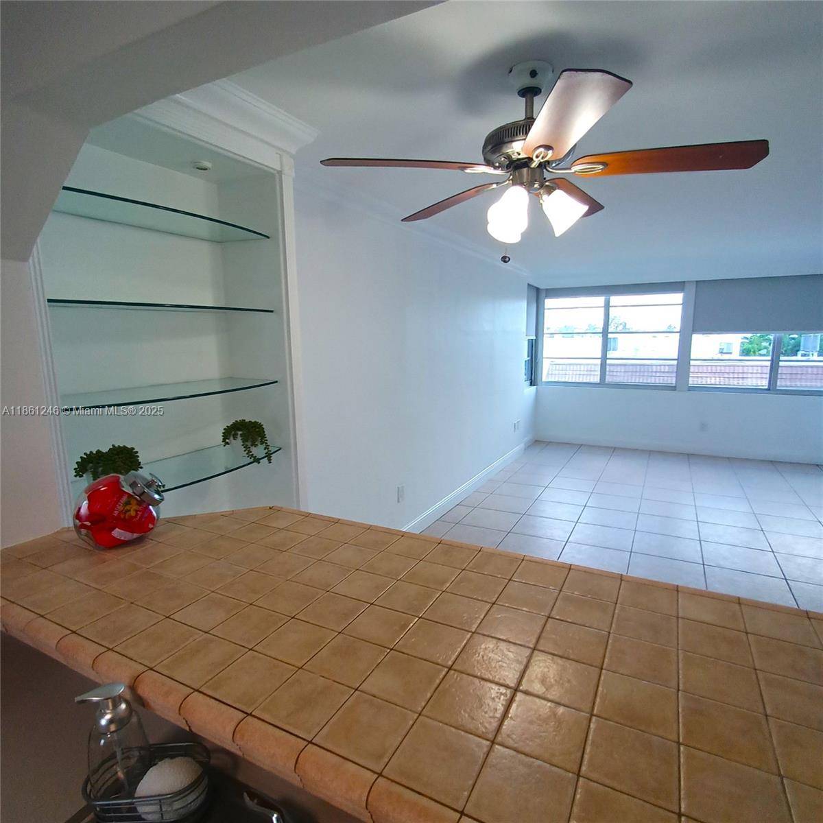 8000 Harding AveMiami Beach - Condo 5+ Stories,Condo condo unit 3B - picture