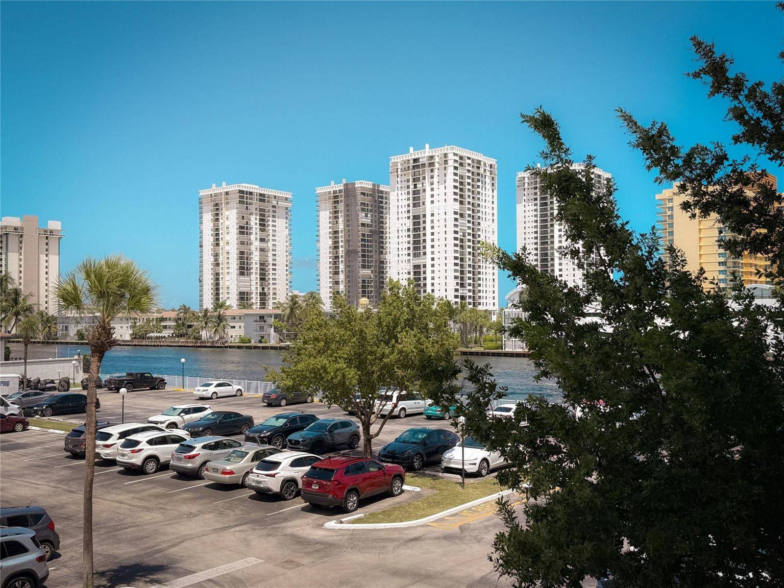 1000 ParkviewHallandale Beach - Oceanview Park Condo,Oceanview Park Cond condo unit 319 - picture