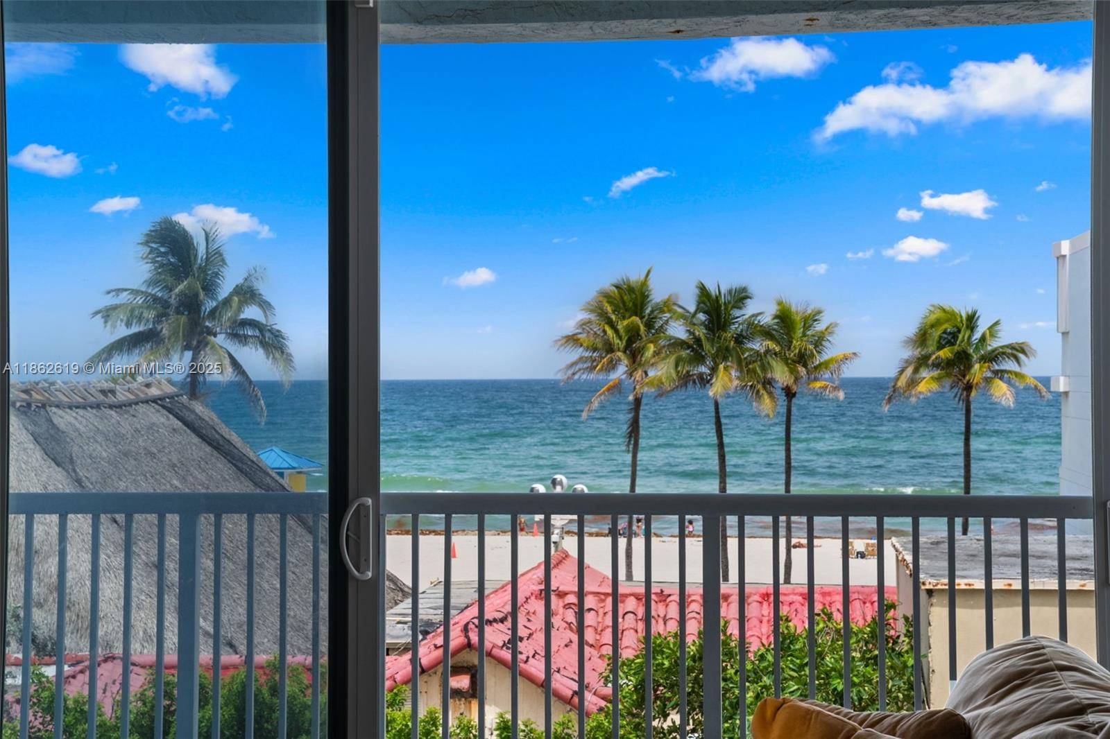 311 N Surf RdHollywood - Single Family-Seasonal,House condo unit 311 - picture
