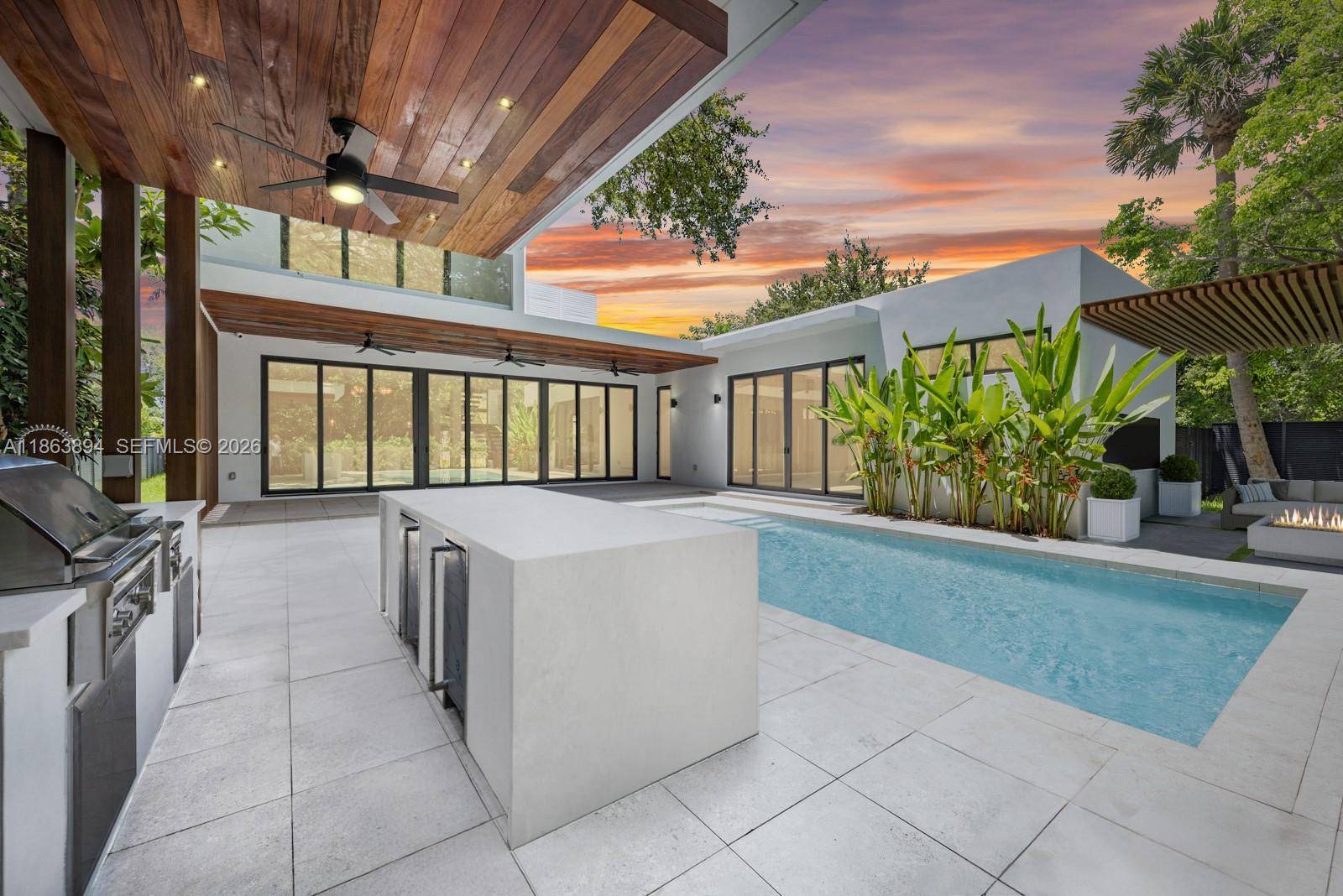 941 NE 92nd StMiami Shores - picture