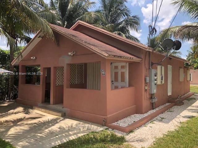 8044 NW 1st PlMiami - picture