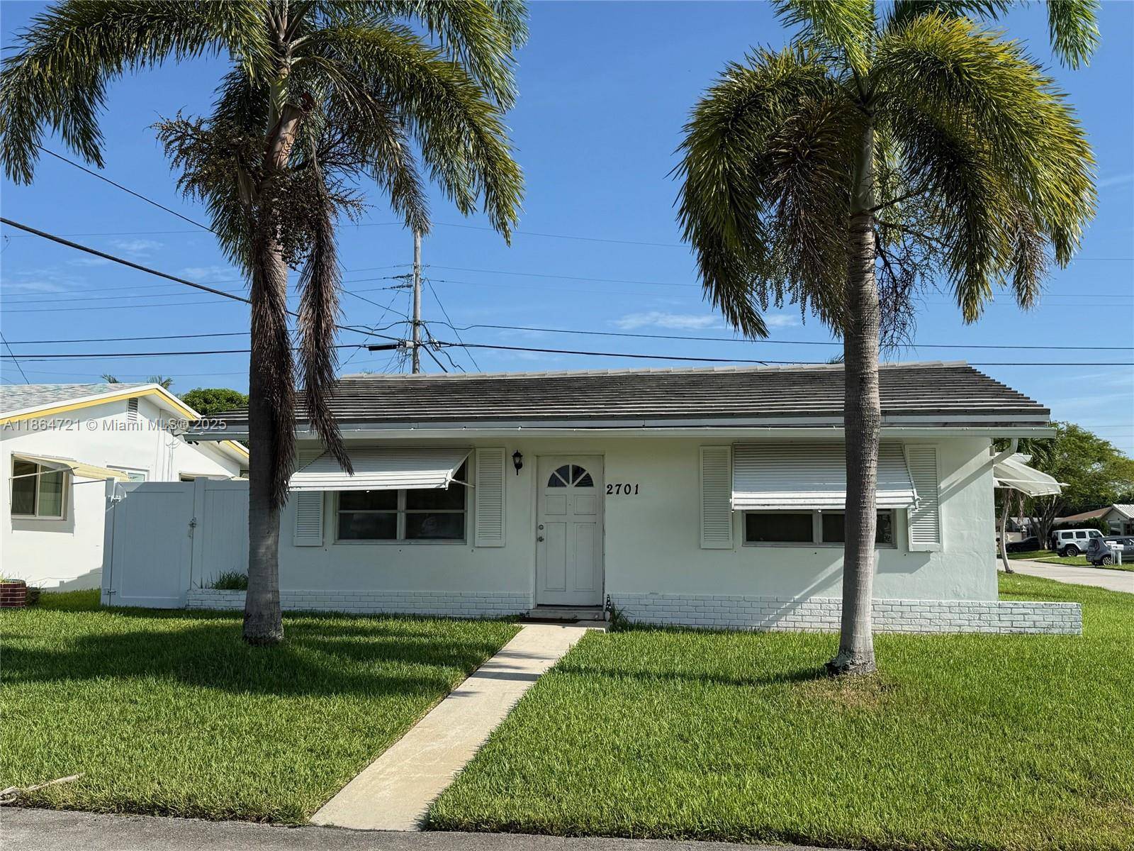 2701 NW 52nd CtTamarac - picture