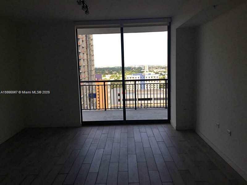 999 SW 1st AveMiami - NINE AT MARY BRICKELL VIL,NINE AT MARY BRICKEL condo unit 1809 - picture