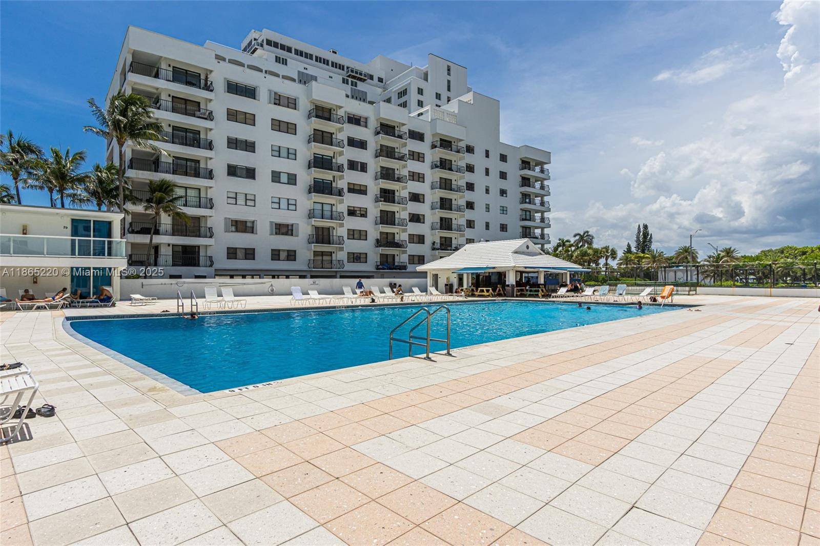 5445 Collins AveMiami Beach - Condo 5+ Stories,Condo condo unit P2 - picture