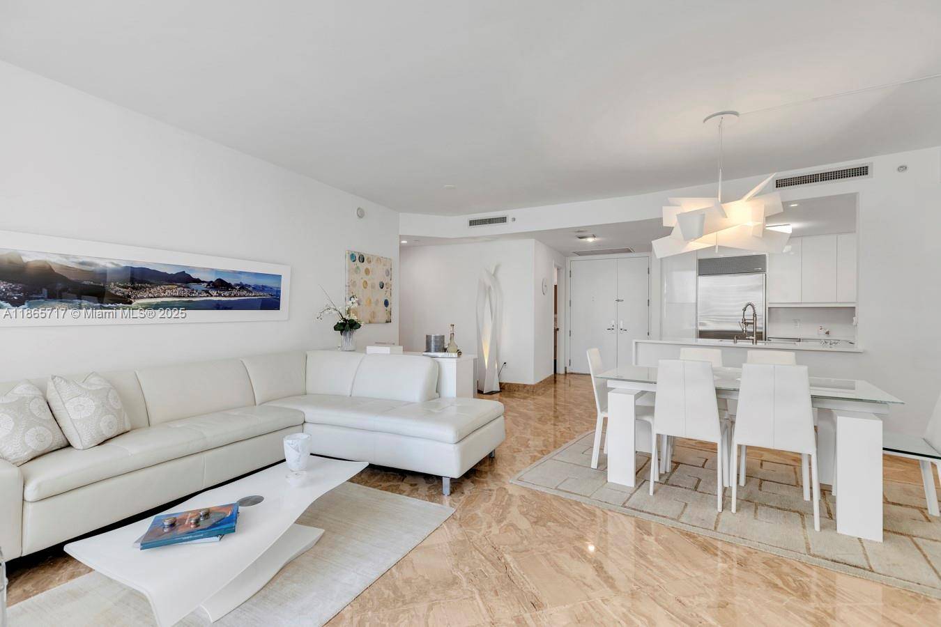 901 Brickell Key BlvdMiami - Condo 5+ Stories,Condo condo unit 1409 - picture