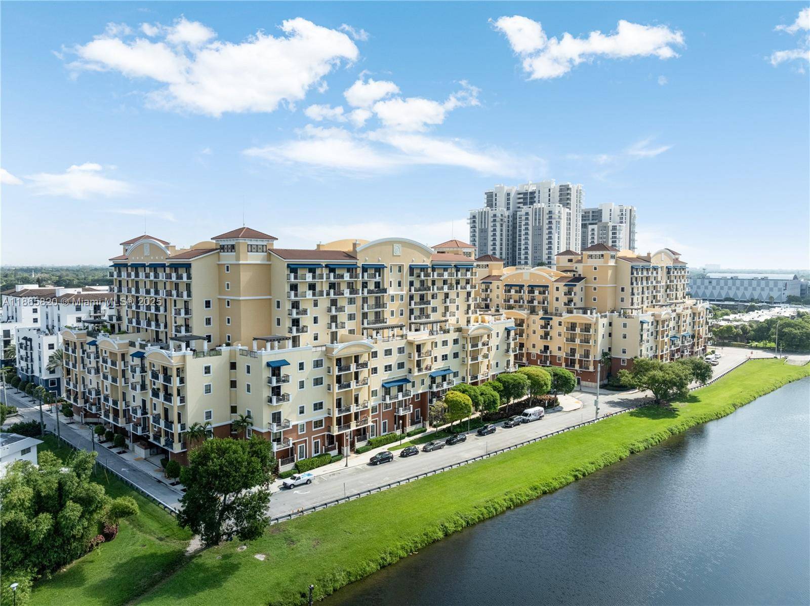 8395 SW 73rd AveMiami - Condo 5+ Stories,Condo condo unit 517 - picture