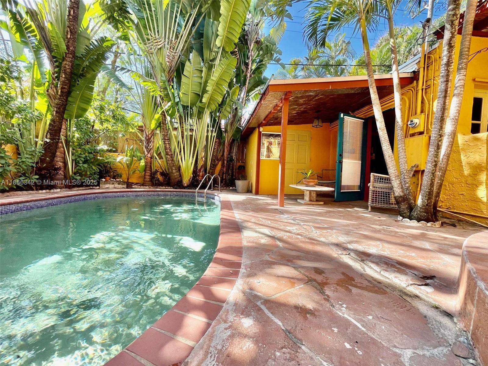 168 NE 44th StMiami - picture