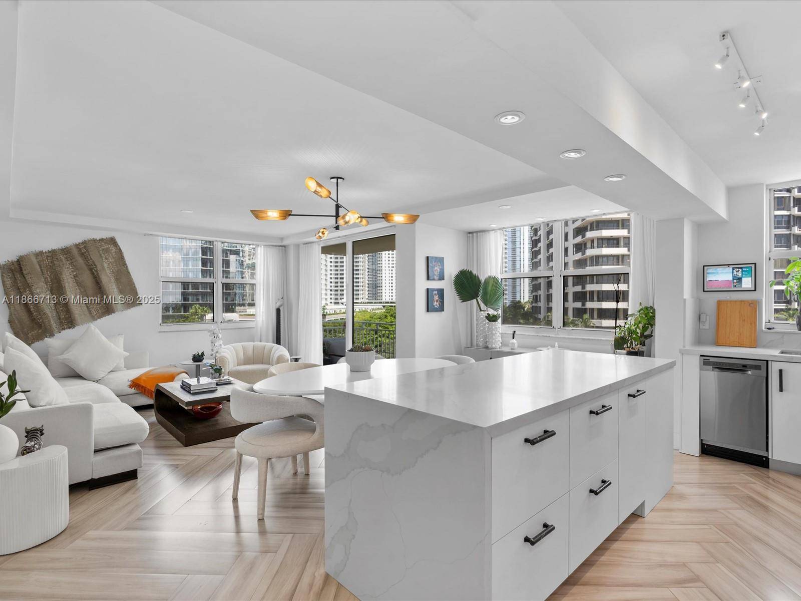 770 Claughton Island DrMiami - Condo 5+ Stories,Condo condo unit 701 - picture