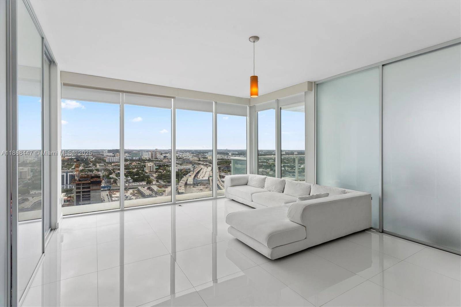 1040 Biscayne BlvdMiami - Condo 5+ Stories,Condo condo unit 3106 - picture