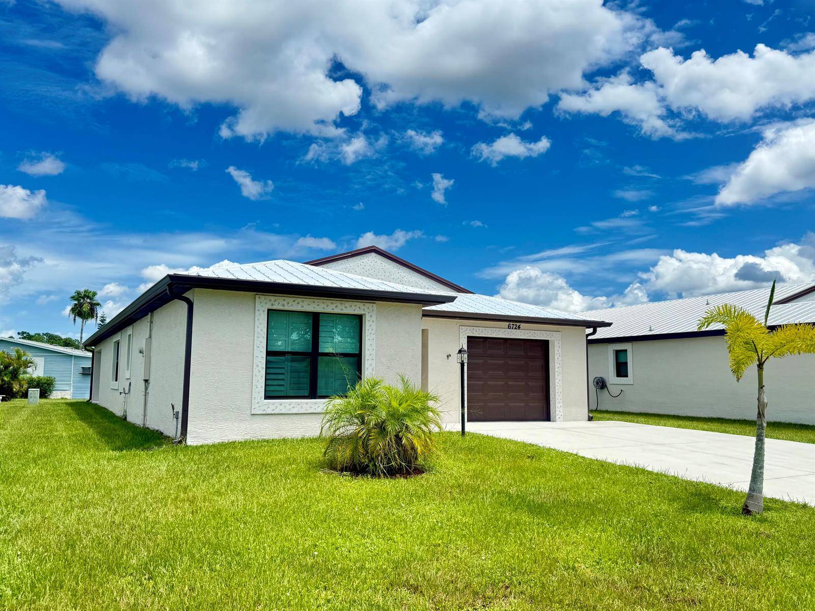 6724 LilaFort Pierce - picture