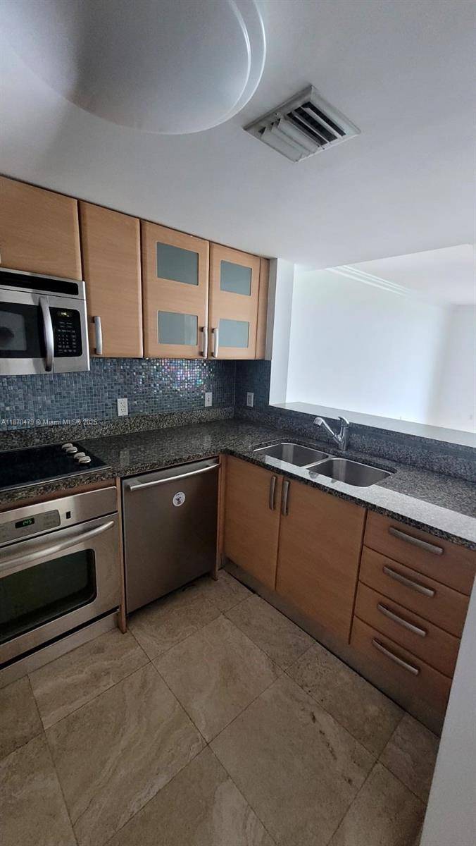 2101 Brickell AveMiami - Condo 5+ Stories,Condo condo unit 1109 - picture