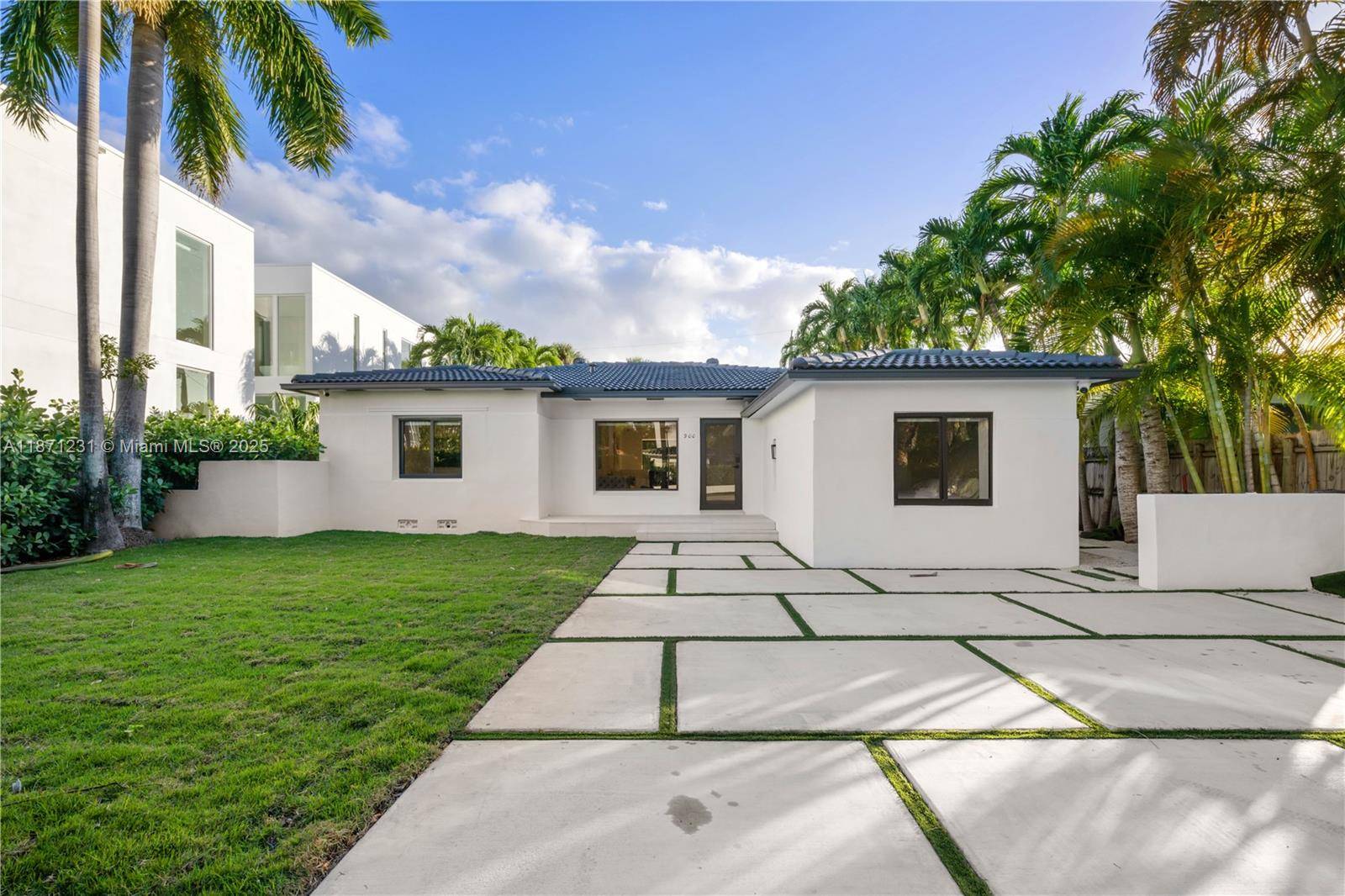 900 W 47th CtMiami Beach - picture