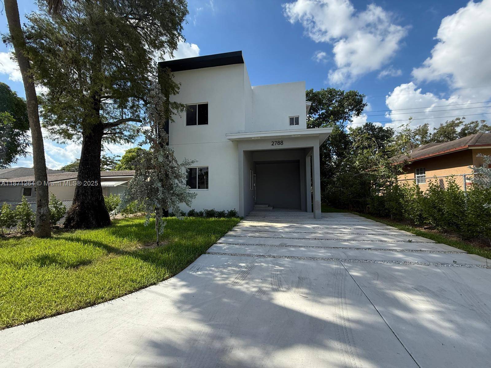 2788 NW 9th PlFort Lauderdale - picture