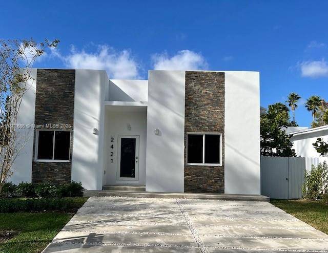 2421 NW 23rd LnFort Lauderdale - picture