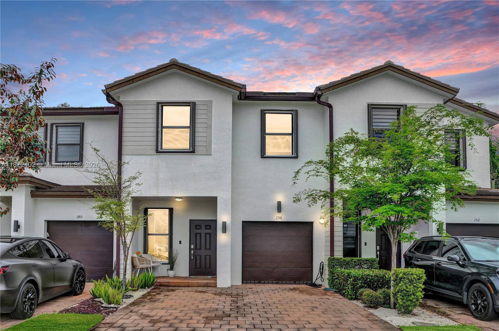 136 SW 185th WayPembroke Pines - picture