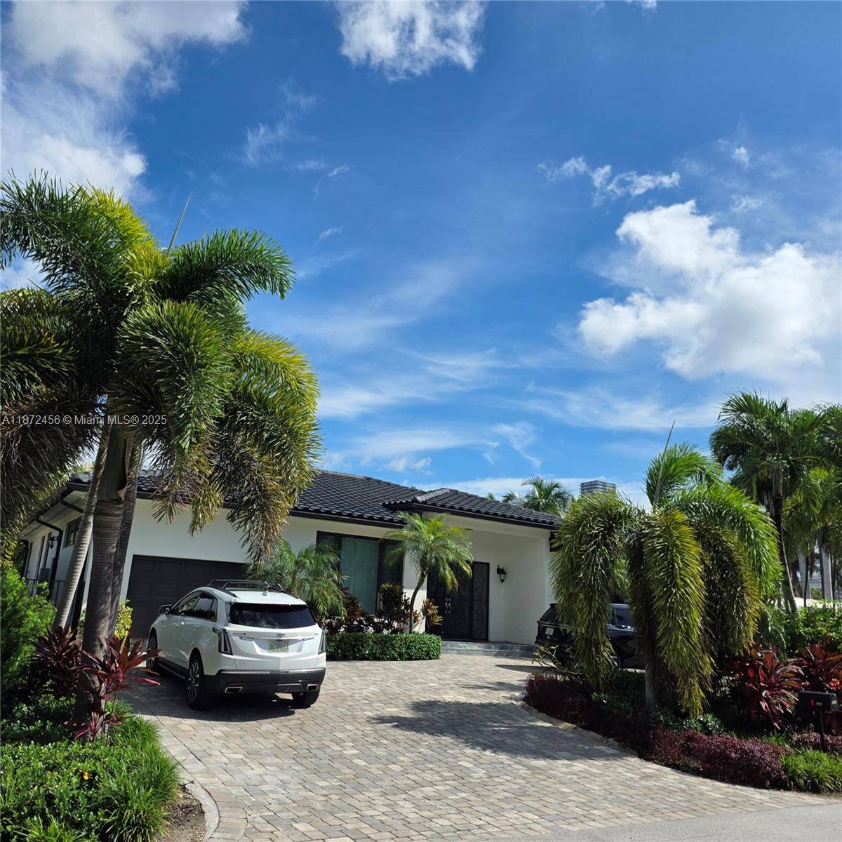 343 190th StSunny Isles Beach - picture